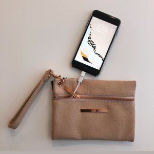 NWT Jones New York Faux Leather Charging Wristlet